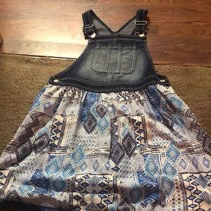 Overall dress